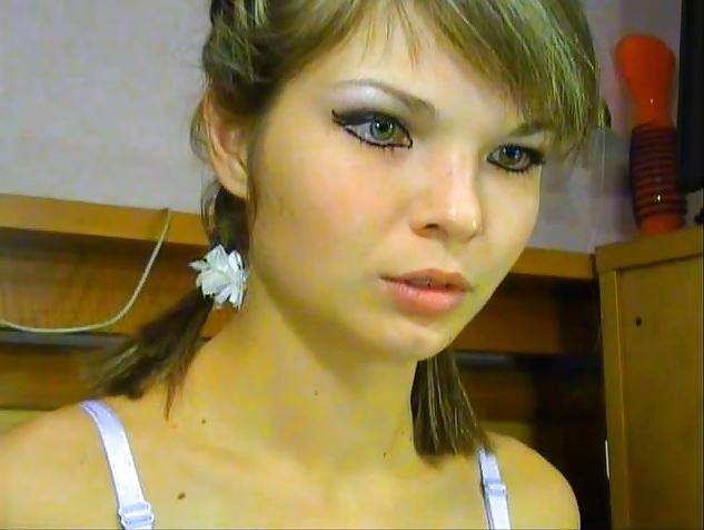 25P Sexy teen beautiful face