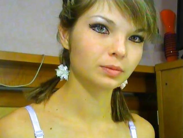 25P Sexy teen beautiful face