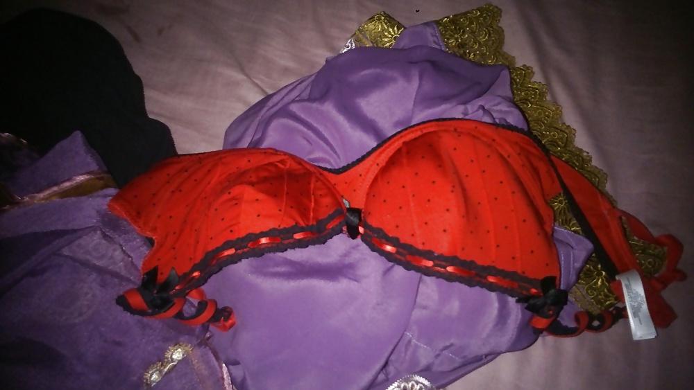 15P Wanking in wife's silky kameez 