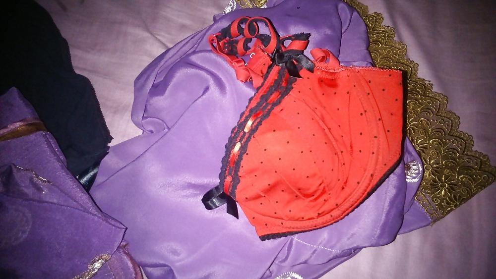 15P Wanking in wife's silky kameez 