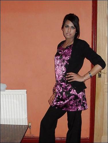 4P Paki bitch