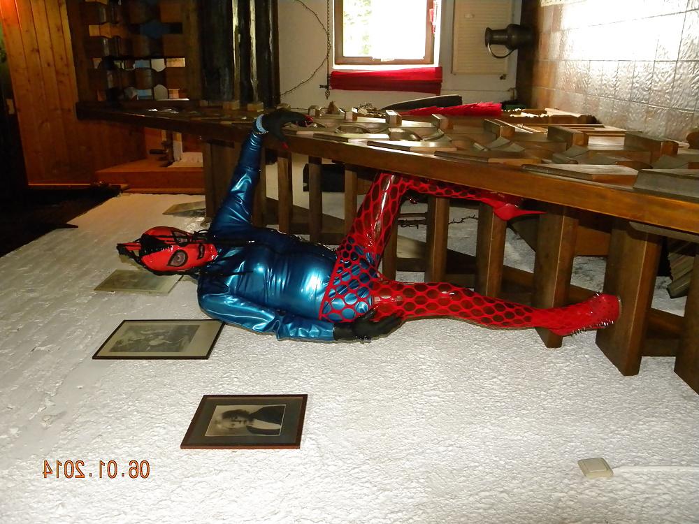 9P Latex Fun