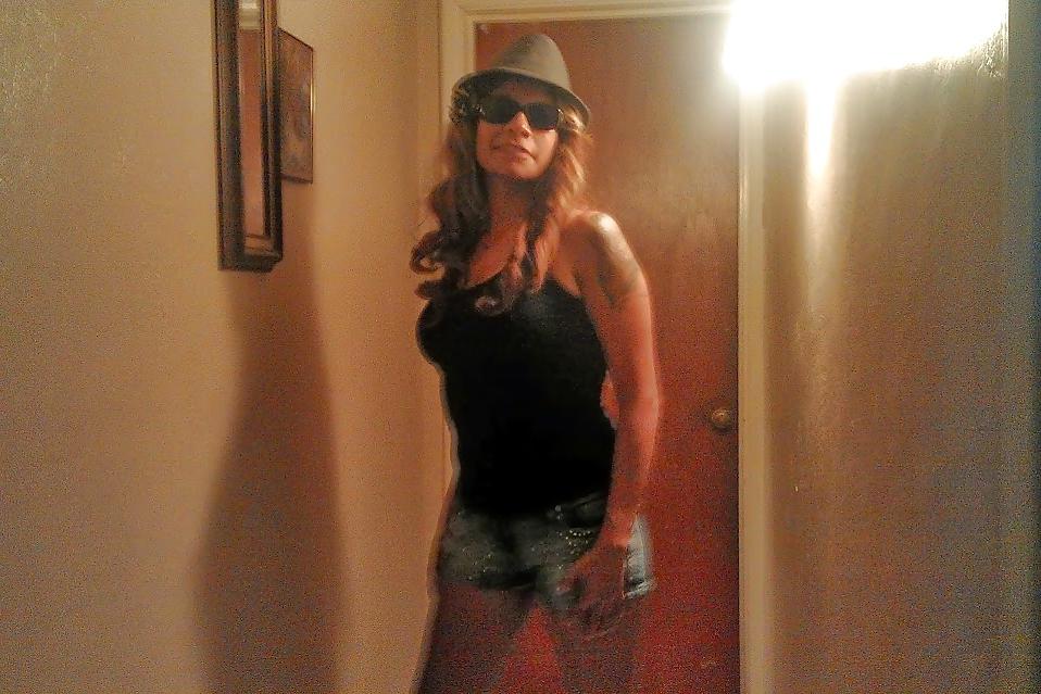 17P AZ milf latina