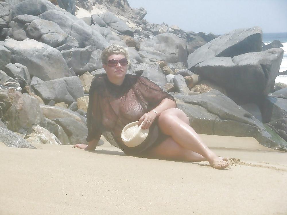 24P Saggy matures proudly wearing see thru!