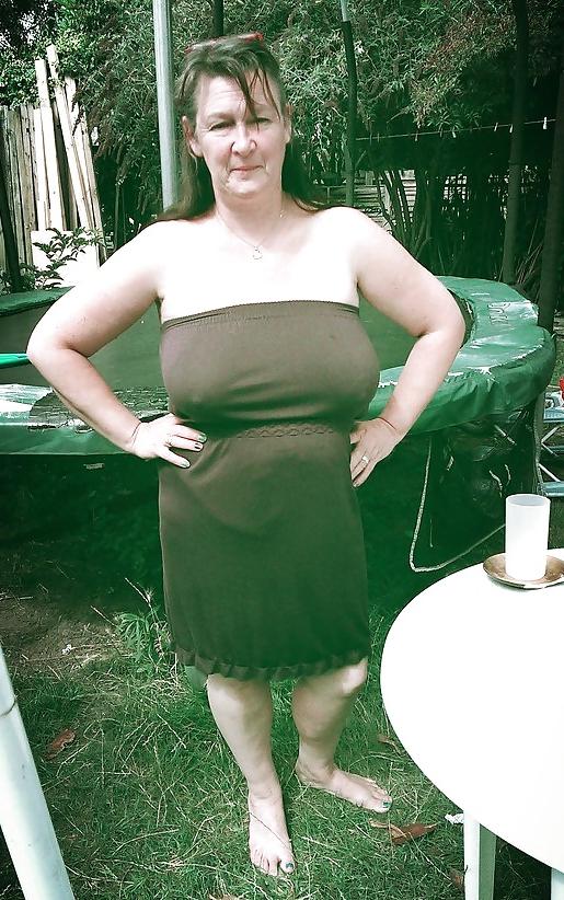 24P Saggy matures proudly wearing see thru!