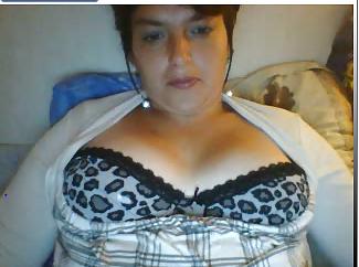 10P Mature mom en cam 