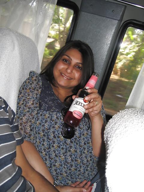25P Riya Mumbai Indian India Girl 