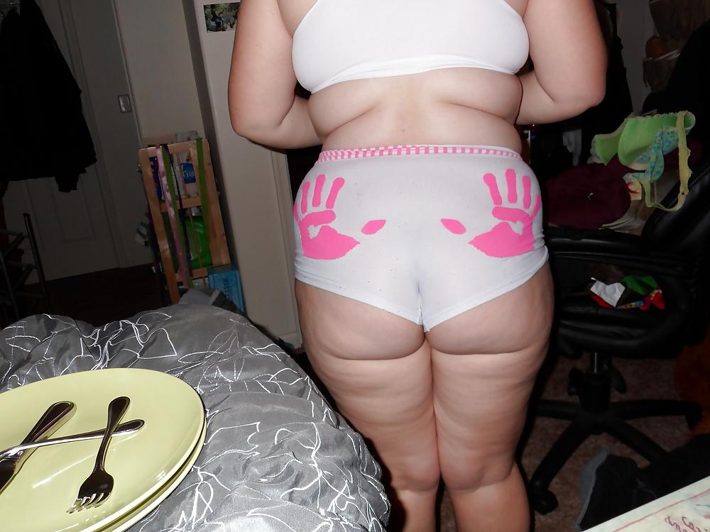 25P ASS AND PUSSY nice wet pussy