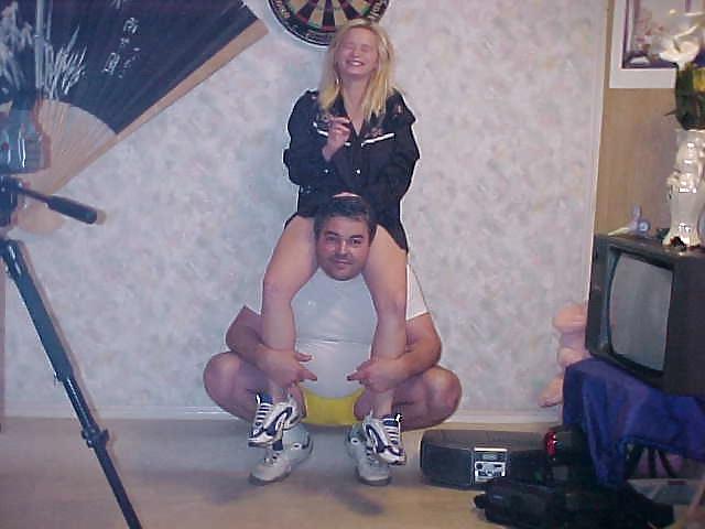 25P Blond teen Edith and Johny
