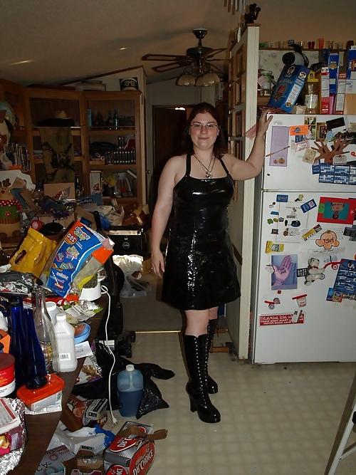 25P LATEX.PVC RUBBER MOMS,TEENS,MISTRESS  AND ALL