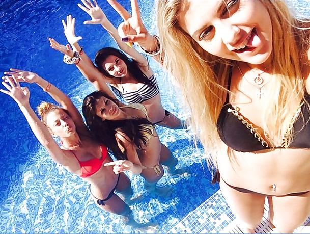 25P Russian latina style girl - Diana