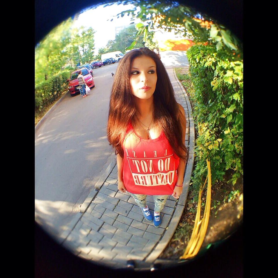 25P Russian latina style girl - Diana