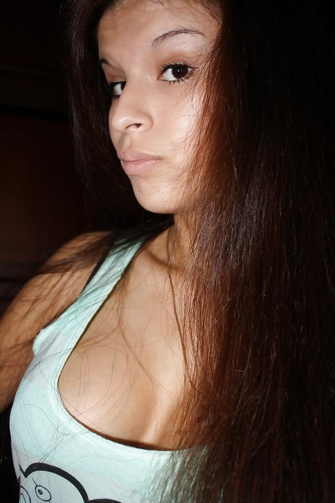25P Russian latina style girl - Diana