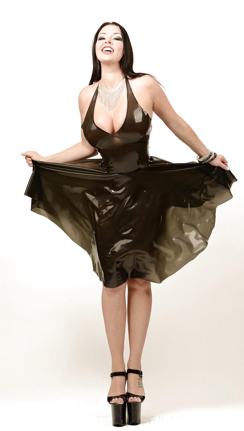 12P Latex Fetish