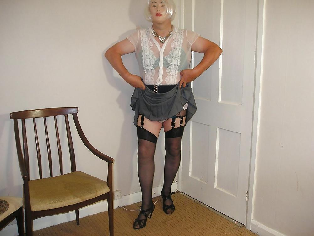 21P Nurse in grey skirt and white blouse