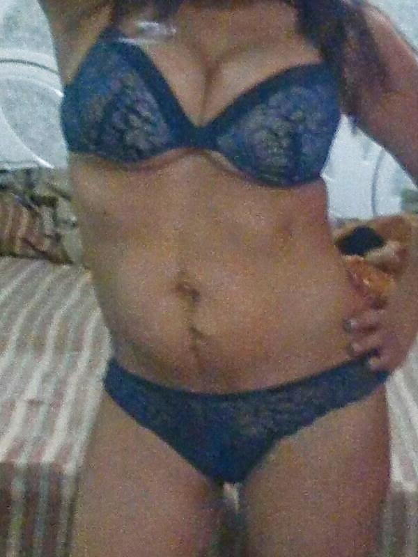 6P Mature Latin Wife