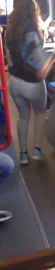 8P Hot ass in the bus