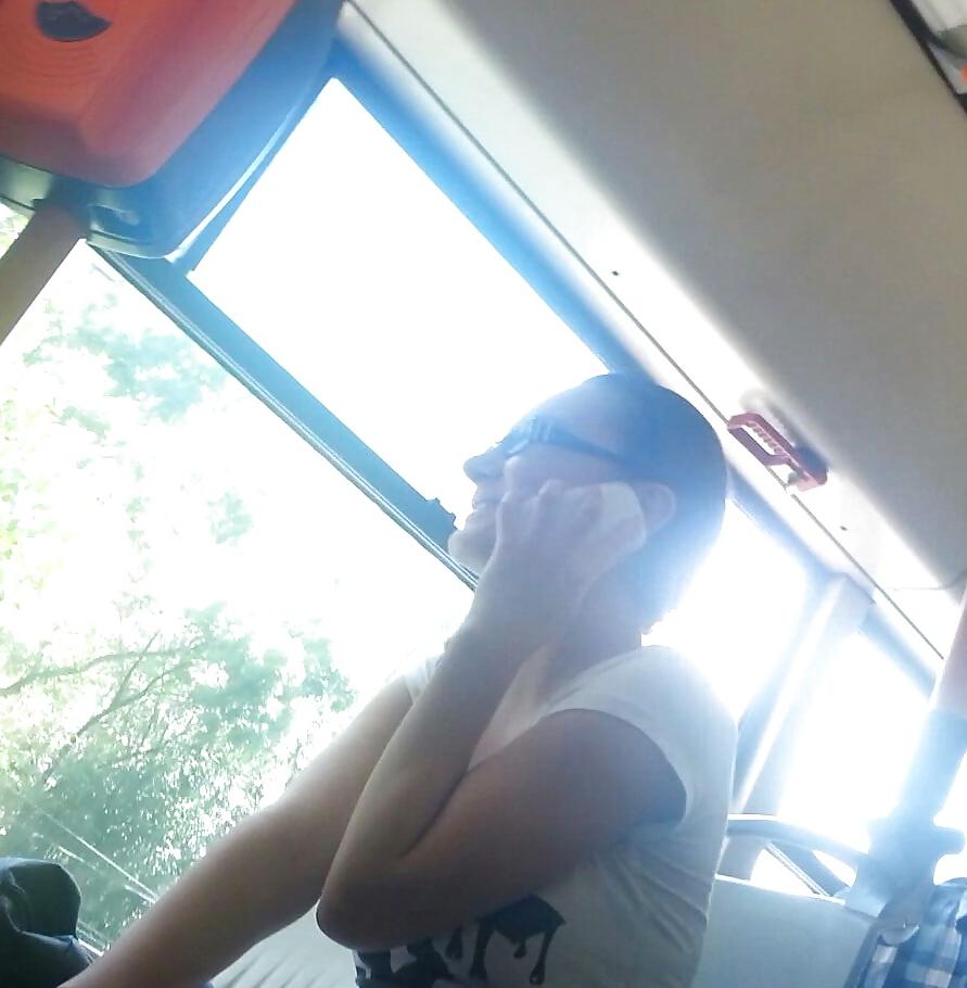 22P Spy sexy teens in bus romanian