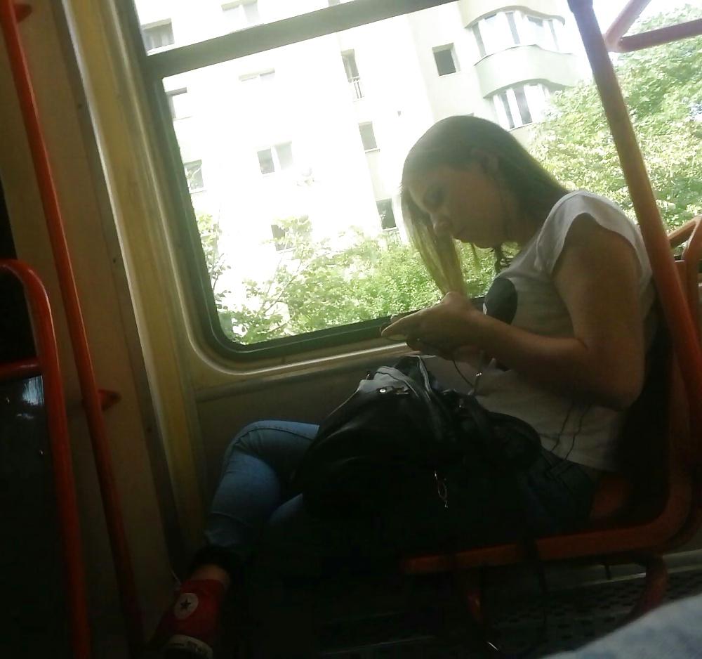 22P Spy sexy teens in bus romanian