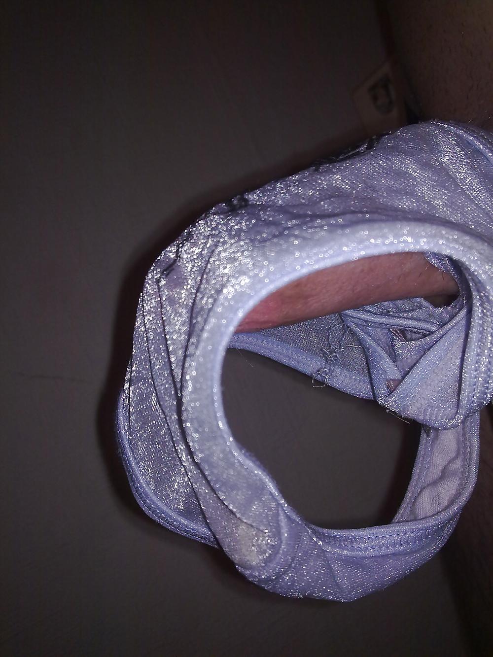 11P Mein schwanz 25 mit der unterhose von einer freundin cumshot