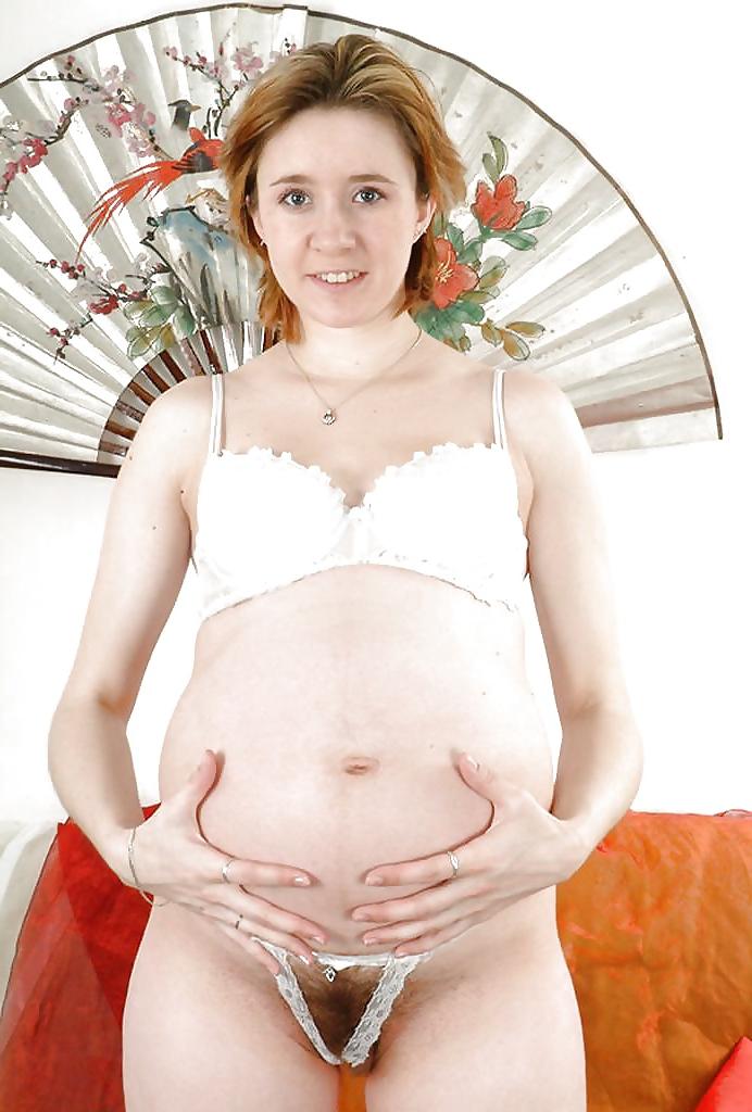 25P Bottomless and Hairy Pregnant