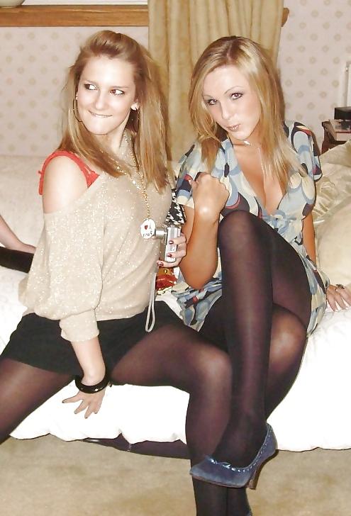 25P Horny girls in nylons II