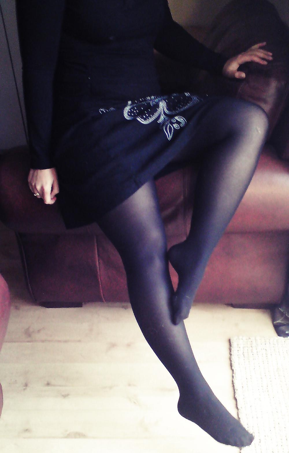 8P Wife in tights pantyhose