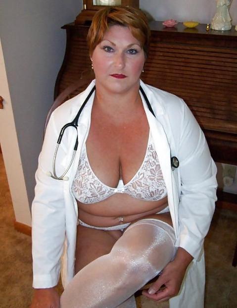 8P My sexy nurse