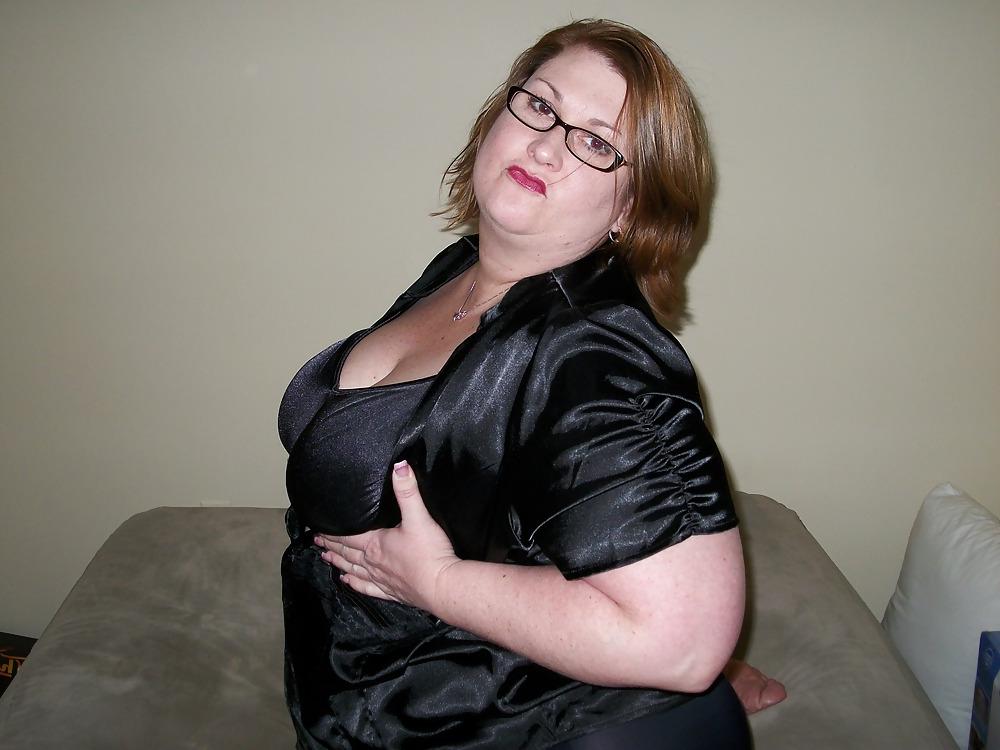 9P Black satin