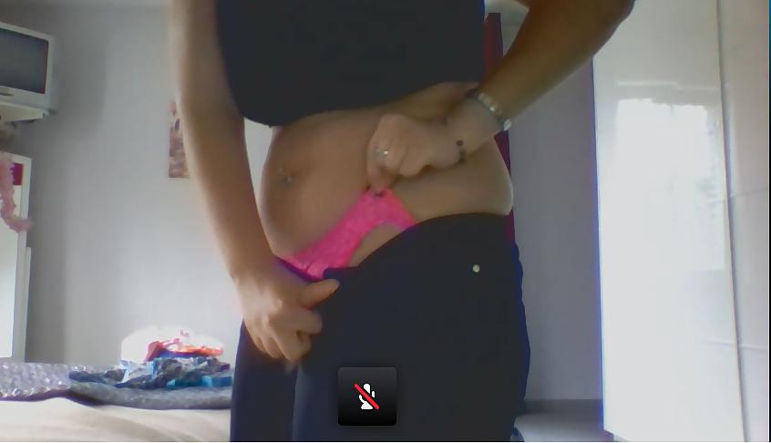 25P Jeune cochonne en cam 