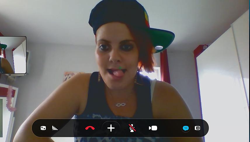 25P Jeune cochonne en cam 