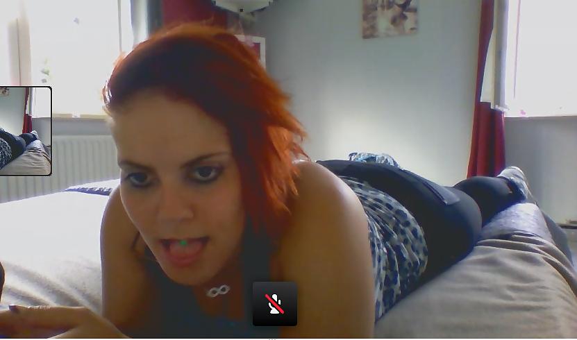 25P Jeune cochonne en cam 