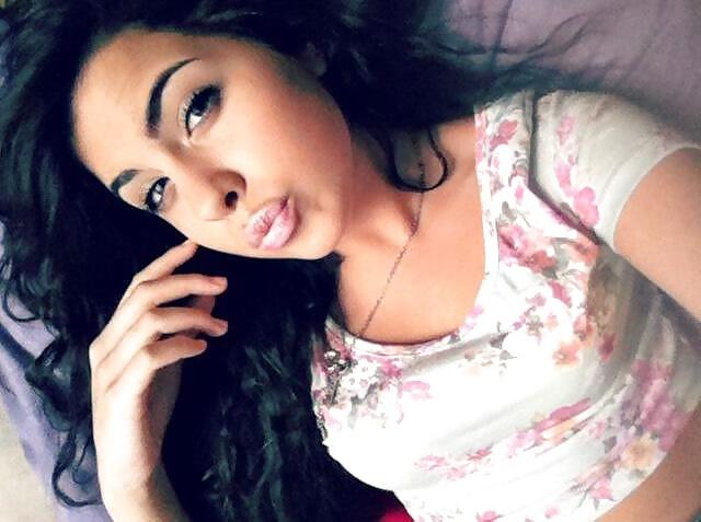 9P Latina girl looking for big cock