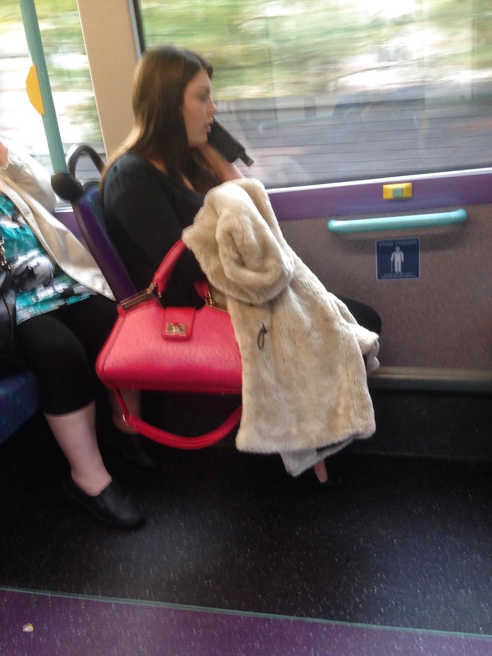 25P Girls on the bus
