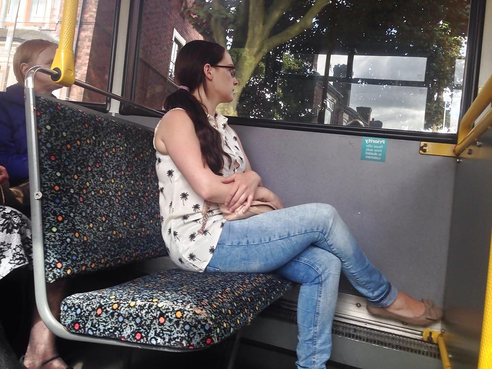 25P Girls on the bus