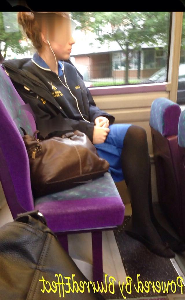 25P Girls on the bus