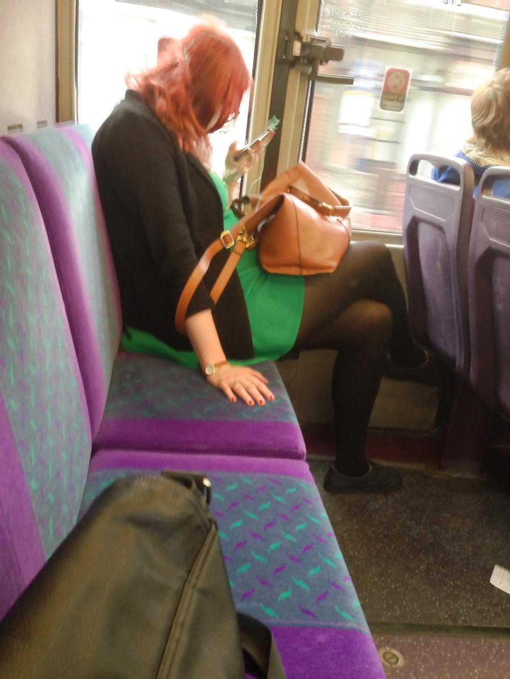 25P Girls on the bus