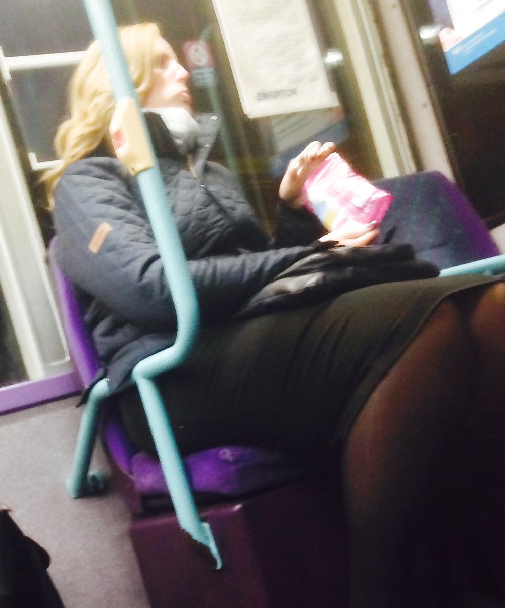 25P Girls on the bus