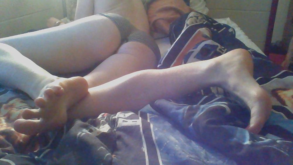 25P Semi-Clothed Amateur