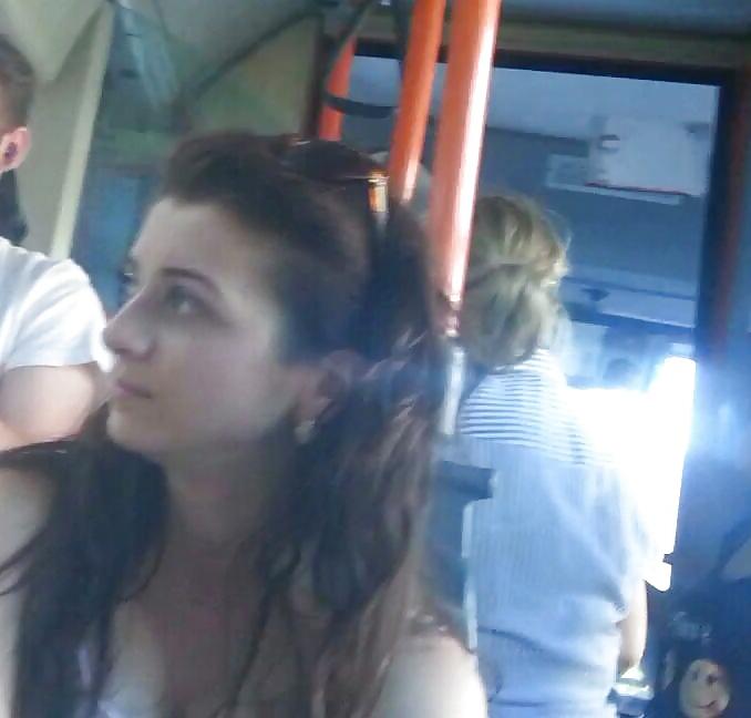 15P Spy old + young in bus romanian