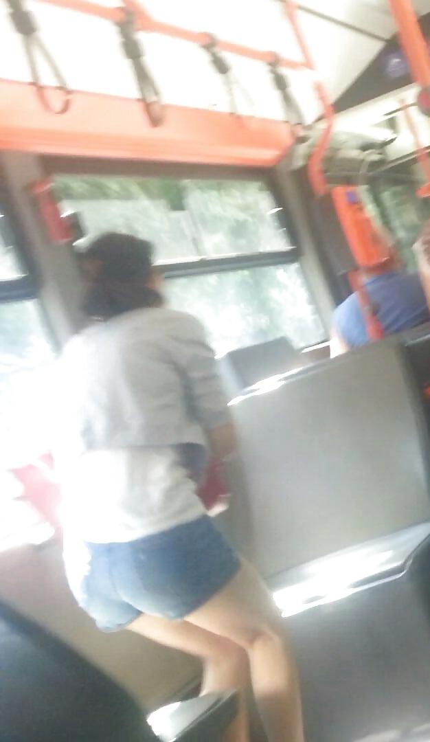 25P Spy old + young in bus romanian