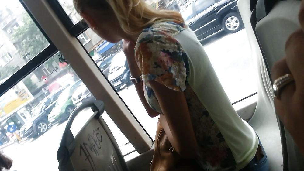 25P Spy old + young in bus romanian