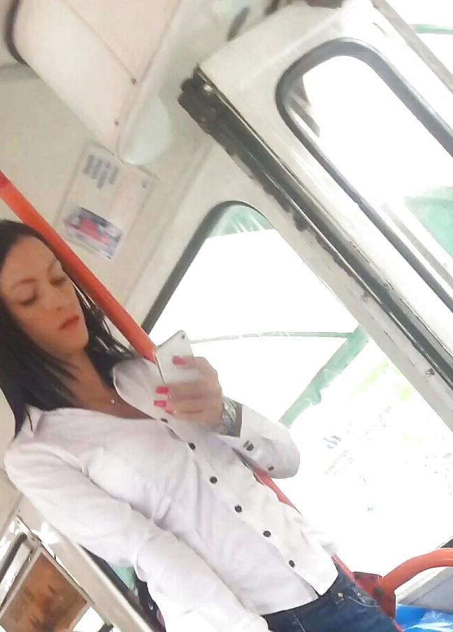 25P Spy old + young in bus romanian