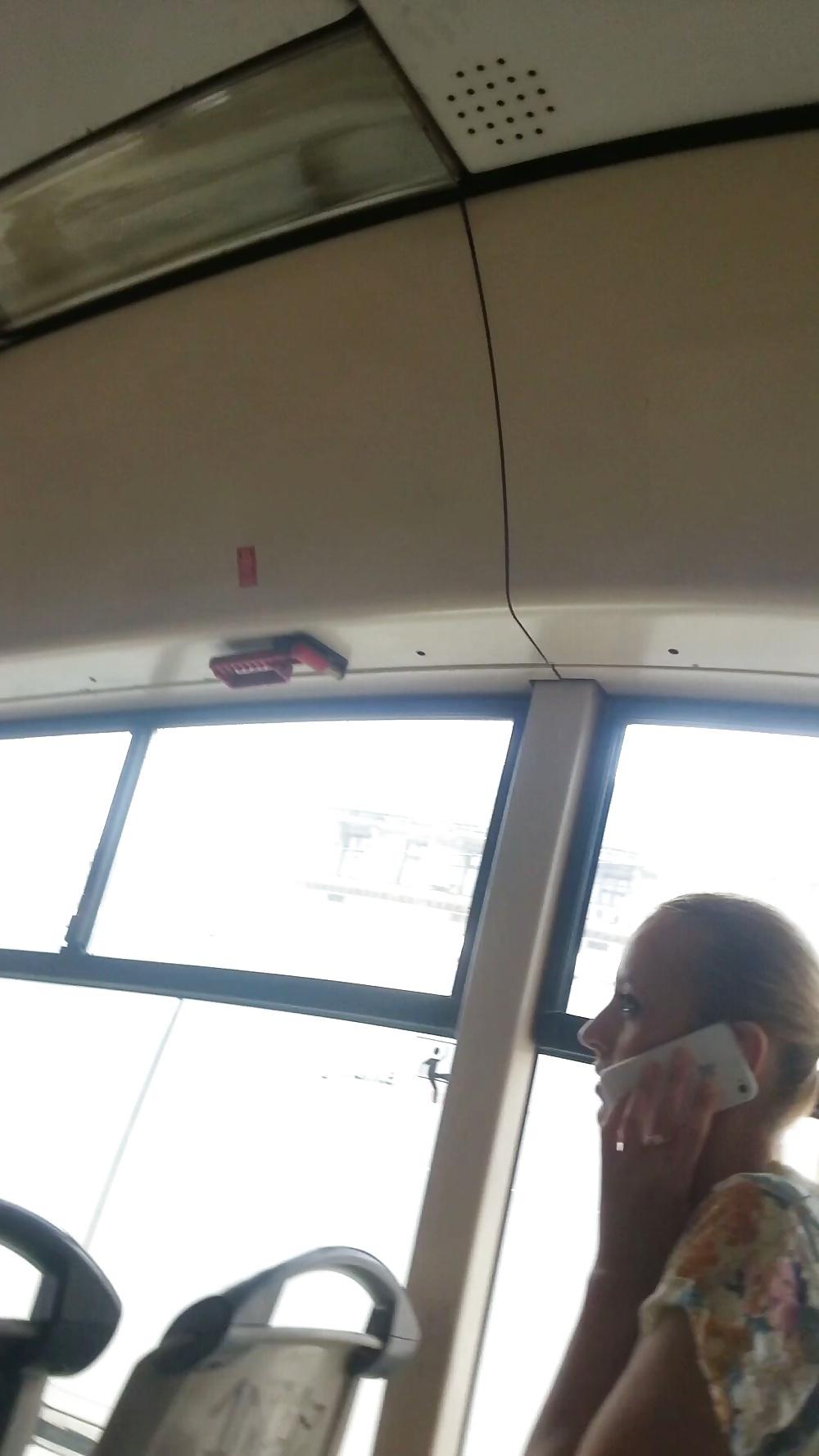 25P Spy old + young in bus romanian