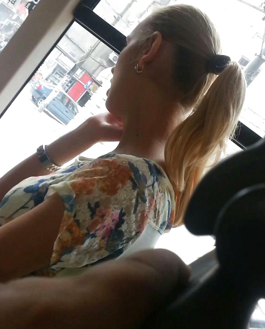 25P Spy old + young in bus romanian