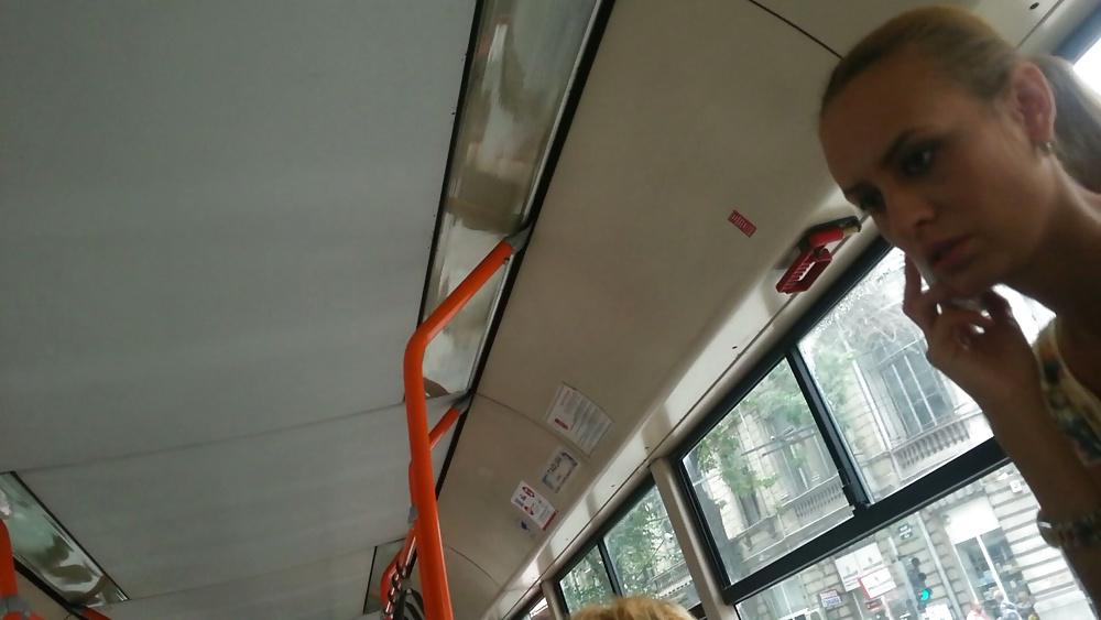 25P Spy old + young in bus romanian