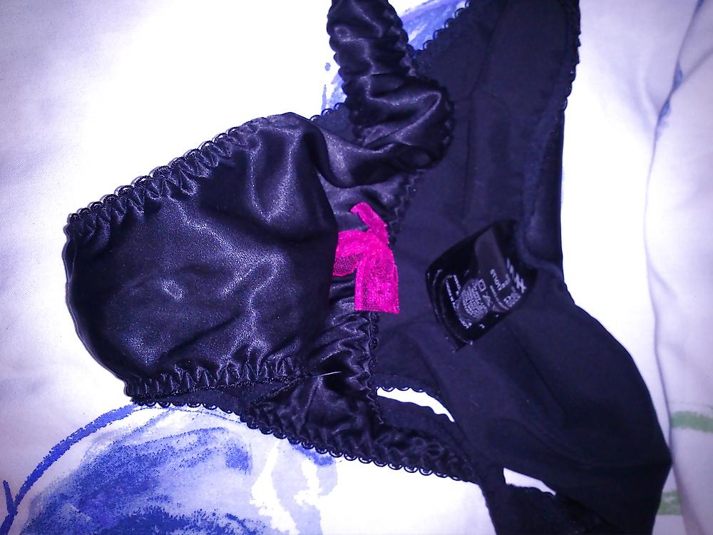 5P GFs black satin panties