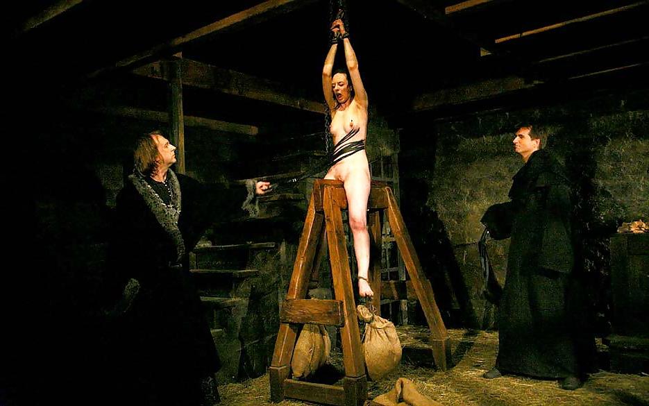 16P The Medieval Torture of Women
