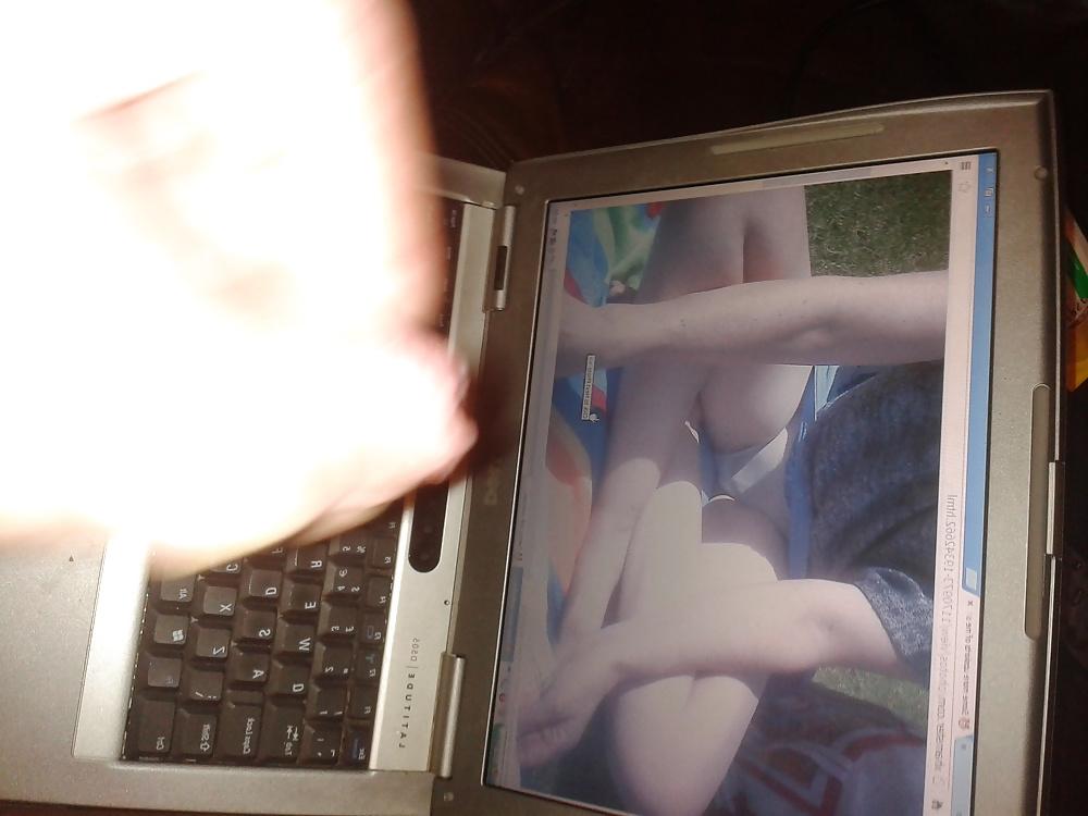 4P Me wanking over pj1976 sexy pantie pic