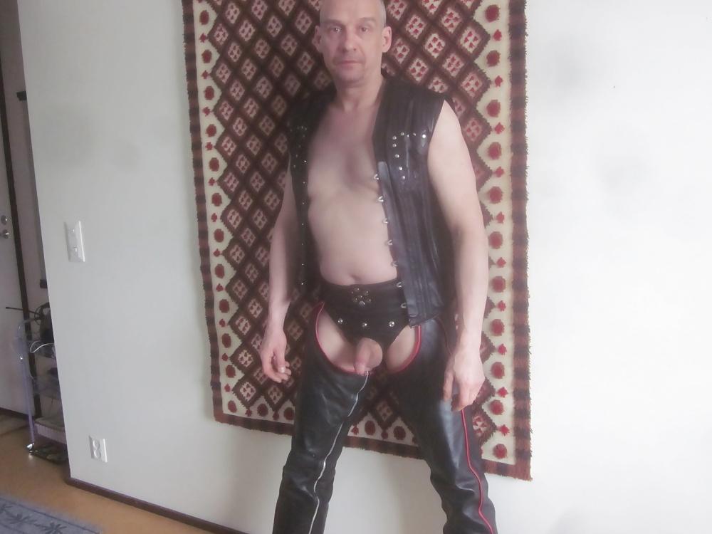 14P Finnish leather gay